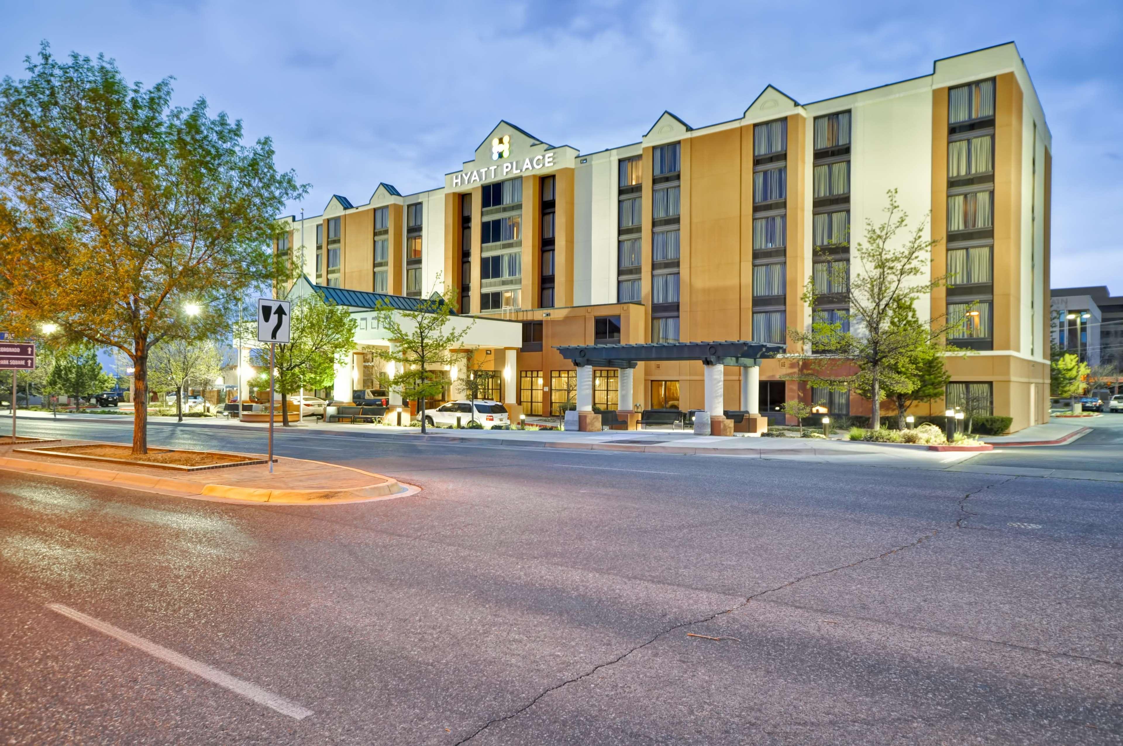 Hyatt Place Albuquerque Uptown Экстерьер фото